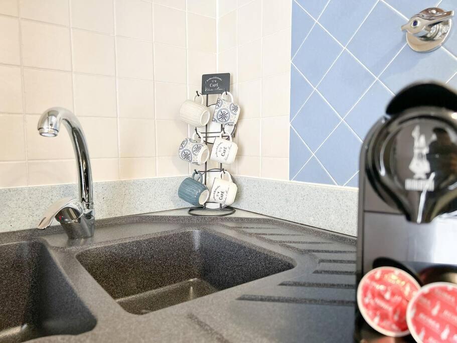 Elegante Mansarda 300Mt Dal Mare - Centro - Wifi Leilighet Savona Eksteriør bilde